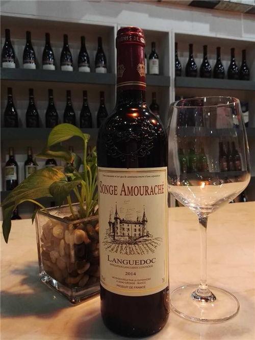 红酒服务视频,跟随视频学习专业服务技巧